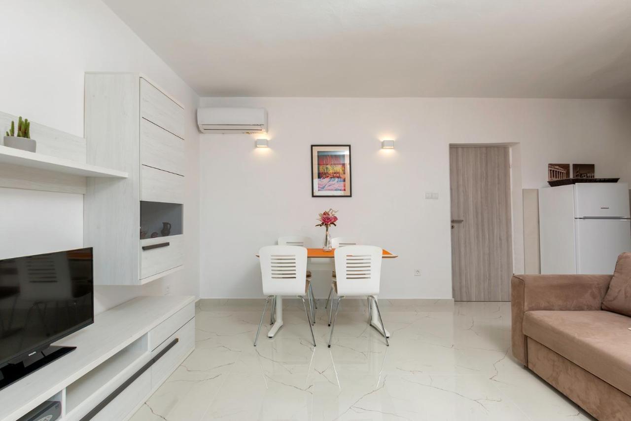 Apartments Marija 821 PUY 외부 사진