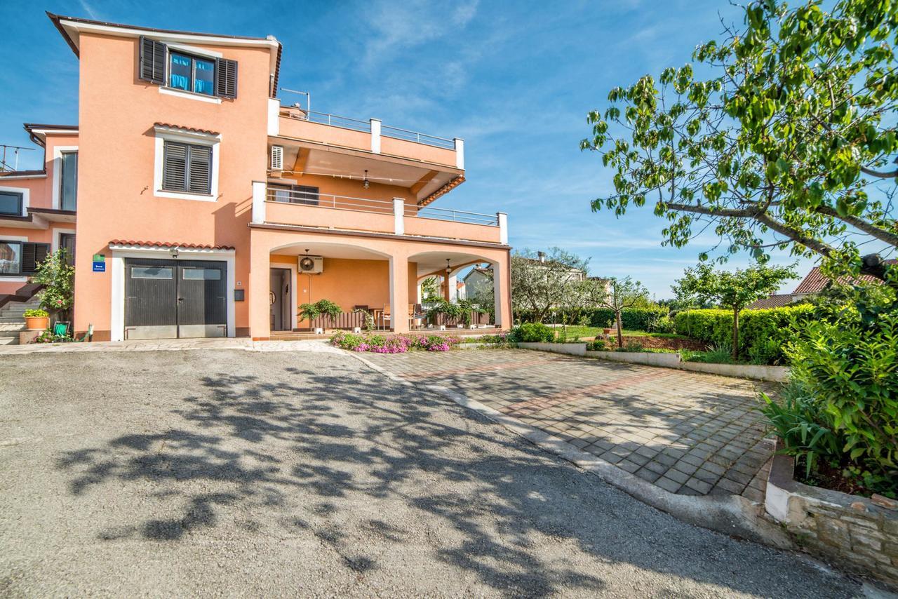 Apartments Marija 821 PUY 외부 사진